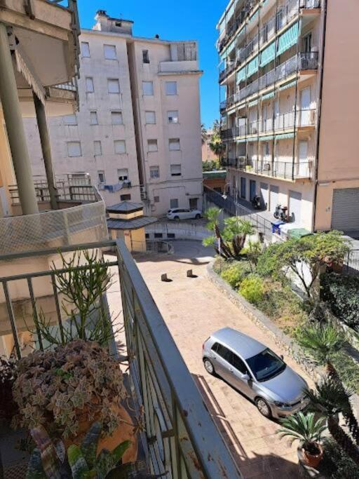 Centrale Vicino Spiagge E Ciclabile + Box-Auto ! Apartment Arma di Taggia Ngoại thất bức ảnh
